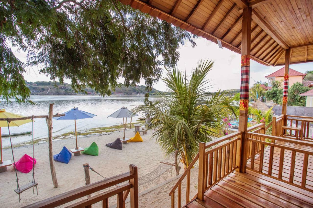 Wooden Beach Sunset Cottages Lembongan Buitenkant foto