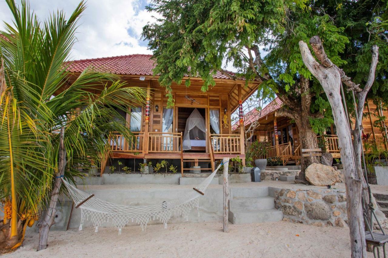 Wooden Beach Sunset Cottages Lembongan Buitenkant foto